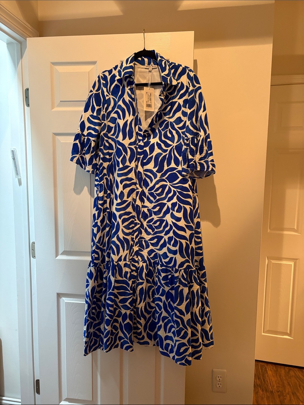Blue and White Leaf-Print Midi Shirt Dress